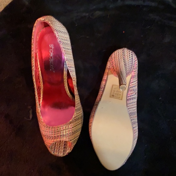 Brand new fun heels - Picture 3 of 3